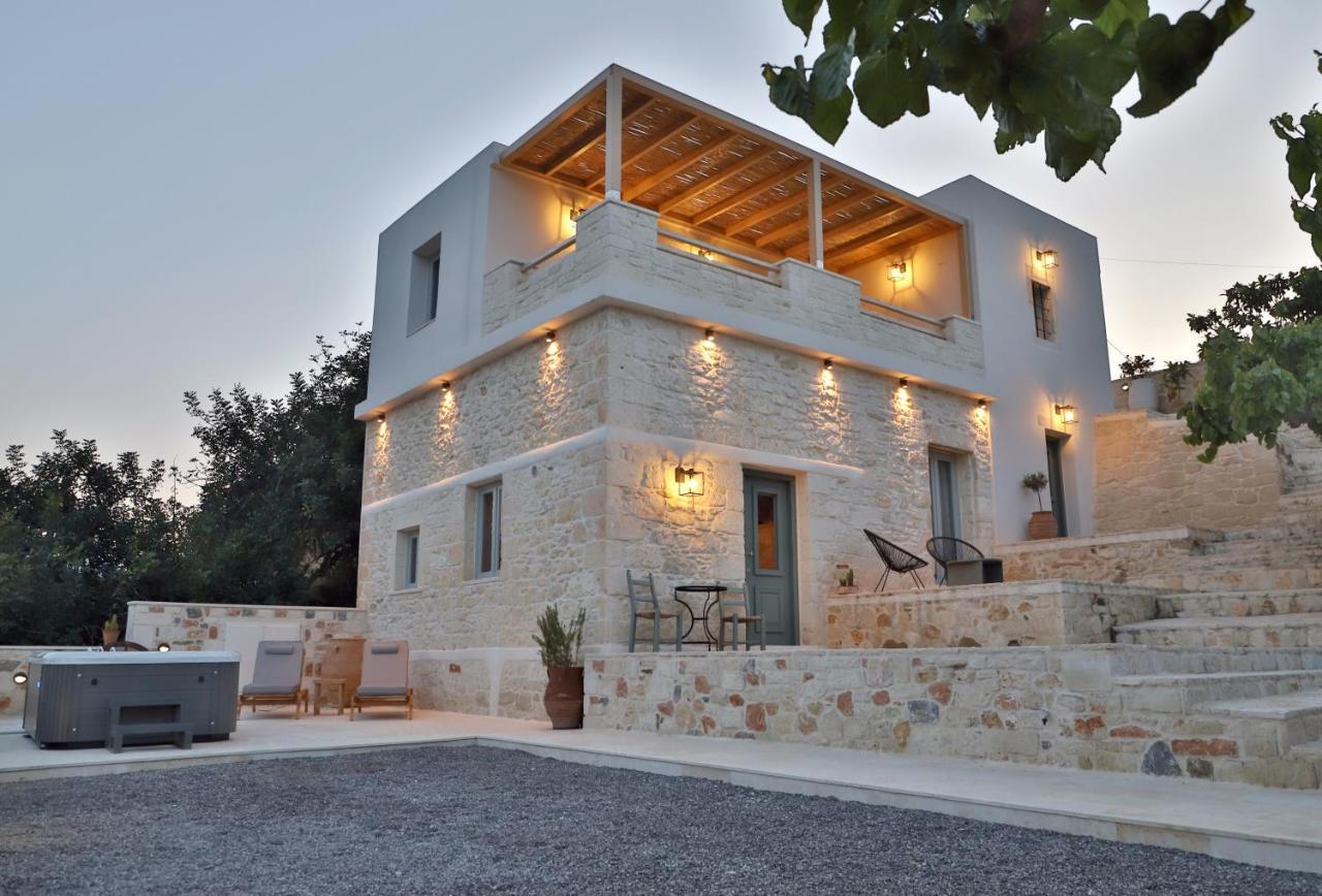 Amvikas Suites-Sitia Екстериор снимка