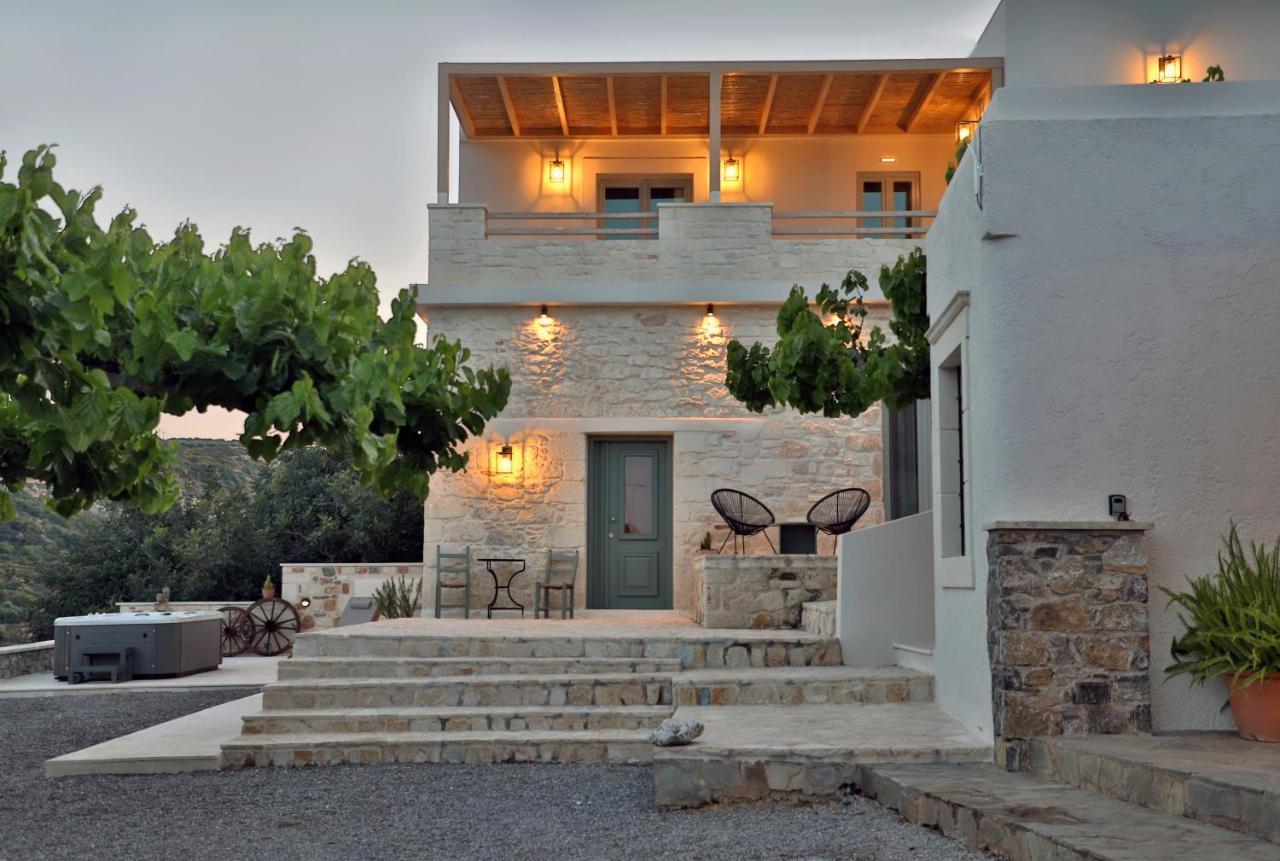 Amvikas Suites-Sitia Екстериор снимка
