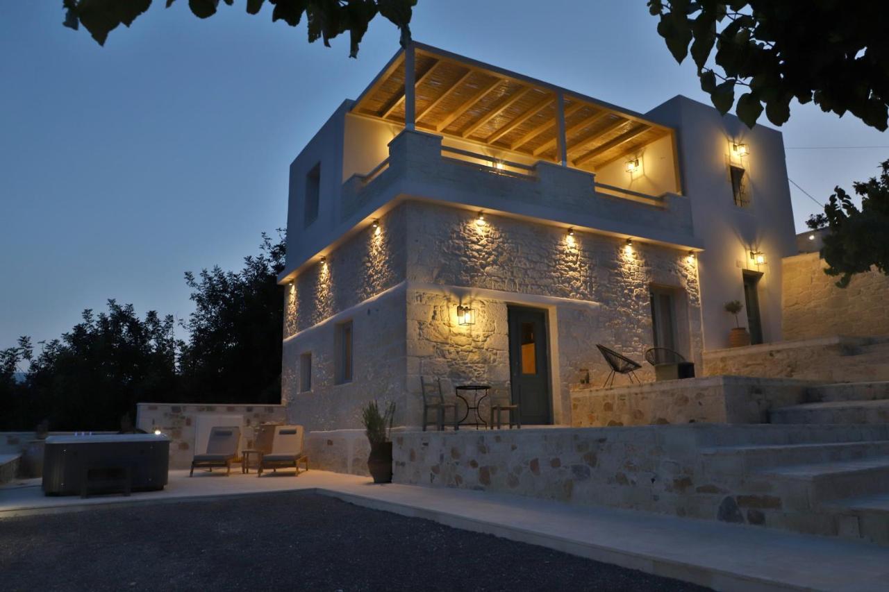 Amvikas Suites-Sitia Екстериор снимка