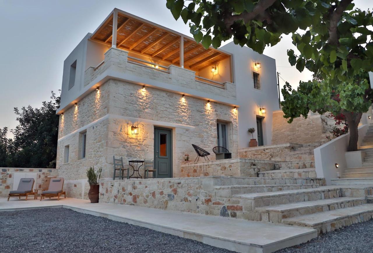 Amvikas Suites-Sitia Екстериор снимка