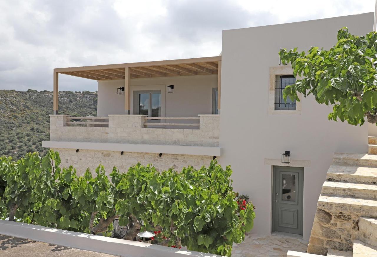 Amvikas Suites-Sitia Екстериор снимка