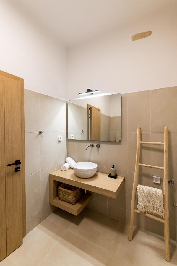 Amvikas Suites-Sitia Екстериор снимка